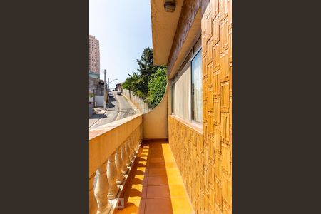 Casa à venda com 270m², 2 quartos e 3 vagasVaranda 