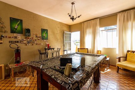 Casa à venda com 270m², 2 quartos e 3 vagasSala de Jogos