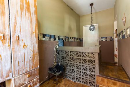 Casa à venda com 270m², 2 quartos e 3 vagasHall