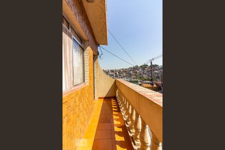 Casa à venda com 270m², 2 quartos e 3 vagasVaranda 