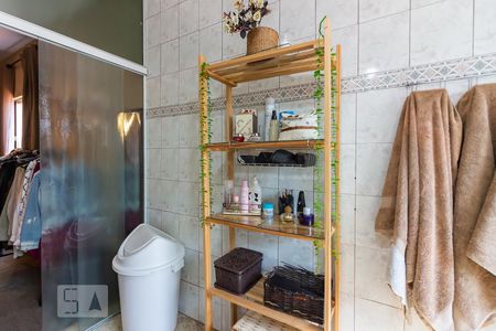 Casa à venda com 270m², 2 quartos e 3 vagasBanheiro