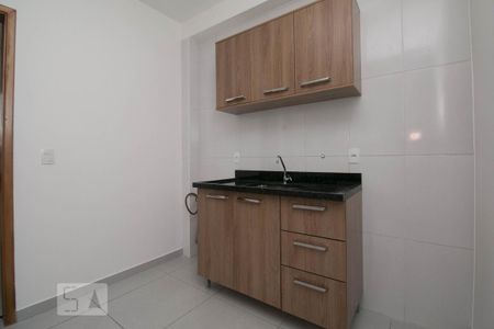 Cozinha de kitnet/studio para alugar com 1 quarto, 38m² em Vila Granada, São Paulo