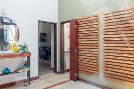 Casa à venda com 250m², 3 quartos e 3 vagasCozinha