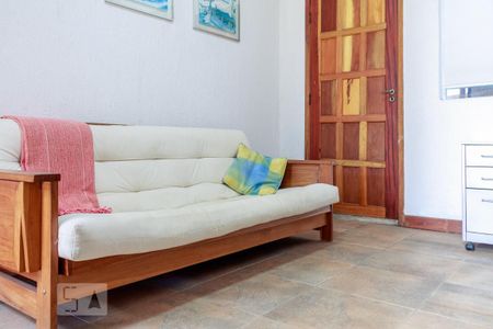 Casa à venda com 250m², 3 quartos e 3 vagasSuíte 1