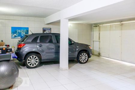 Casa à venda com 250m², 3 quartos e 3 vagasGaragem