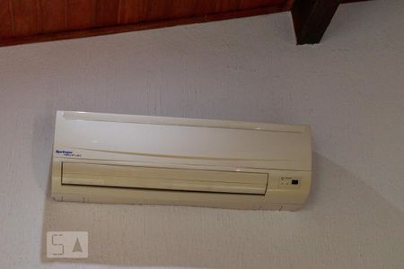 Casa à venda com 250m², 3 quartos e 3 vagasSuíte 2