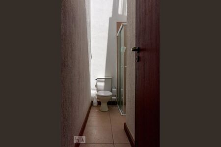 Casa à venda com 250m², 3 quartos e 3 vagasBanheiro da Suíte 1