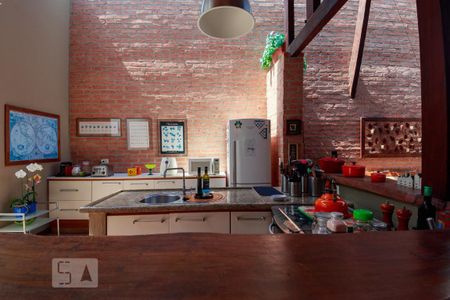 Casa à venda com 250m², 3 quartos e 3 vagasCozinha