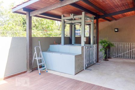 Casa à venda com 250m², 3 quartos e 3 vagasTerraço