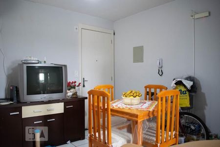Sala de Estar de apartamento para alugar com 2 quartos, 43m² em Vila Nova, Porto Alegre