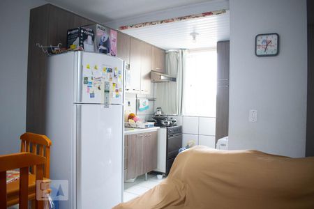 Sala de Estar de apartamento à venda com 2 quartos, 43m² em Vila Nova, Porto Alegre