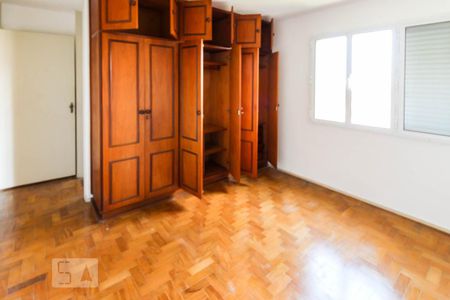 Suíte de apartamento para alugar com 3 quartos, 110m² em Vila Olímpia, São Paulo