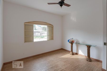 Casa para alugar com 227m², 3 quartos e 3 vagasQuarto 1