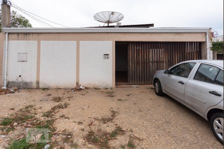 Casa para alugar com 227m², 3 quartos e 3 vagasFachada