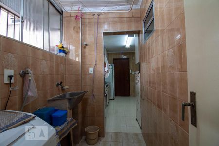 Apartamento à venda com 117m², 3 quartos e 1 vagaÁrea de Serviço