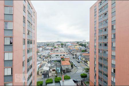 Vista de apartamento à venda com 2 quartos, 54m² em Taboão, Diadema