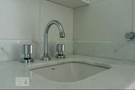 Apartamento à venda com 67m², 2 quartos e 1 vagaBanheiro