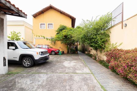 Garagem de casa de condomínio para alugar com 2 quartos, 65m² em Vila Esperança, São Paulo