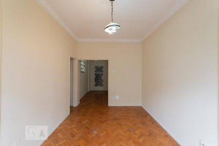 Apartamento à venda com 91m², 3 quartos e 1 vagaSala