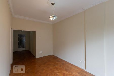 Apartamento à venda com 91m², 3 quartos e 1 vagaSala