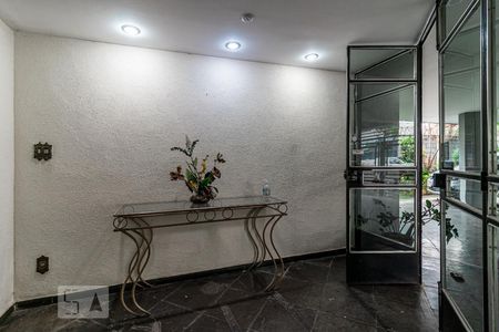 Apartamento para alugar com 75m², 3 quartos e 1 vagaHall