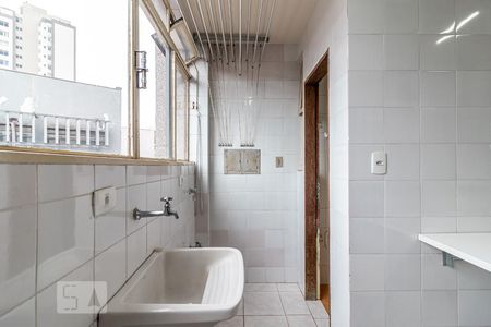 Apartamento para alugar com 75m², 3 quartos e 1 vagaÁrea de serviço