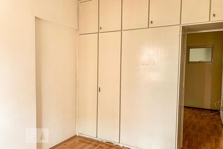 Quarto de apartamento à venda com 1 quarto, 49m² em Centro, Campinas