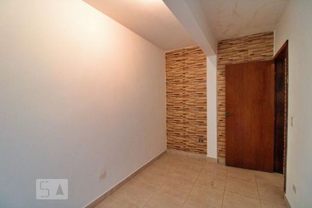 Quarto de casa para alugar com 1 quarto, 40m² em Vila Franca, São Paulo