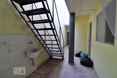 Vista do Quarto de casa para alugar com 1 quarto, 40m² em Vila Franca, São Paulo