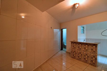 Sala de casa para alugar com 1 quarto, 40m² em Vila Franca, São Paulo