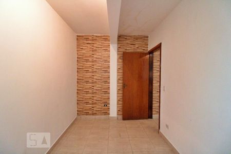 Quarto de casa para alugar com 1 quarto, 40m² em Vila Franca, São Paulo