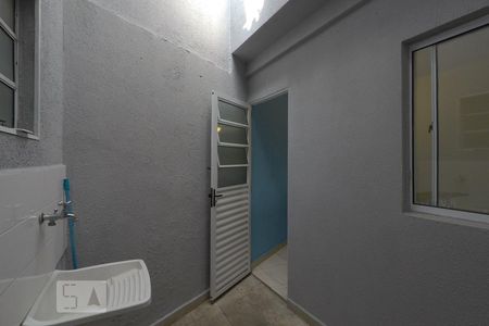 Casa para alugar com 40m², 1 quarto e sem vaga Casa para alugar com 40m², 1 quarto e sem vagaQuintal / Área de Serviço