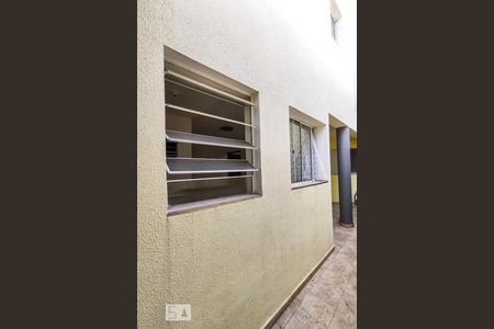 Casa para alugar com 40m², 1 quarto e sem vaga Casa para alugar com 40m², 1 quarto e sem vagaFachada