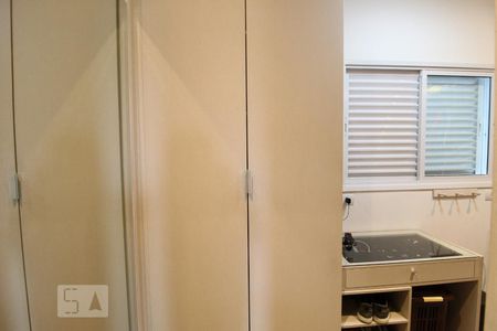 Apartamento à venda com 160m², 2 quartos e 2 vagasCloset