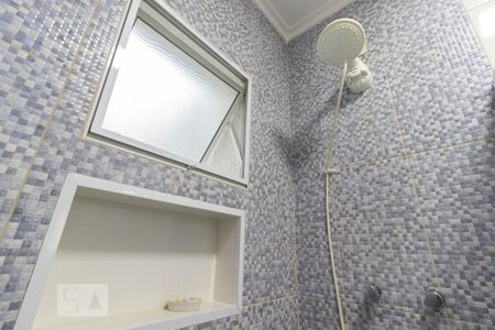 Casa à venda com 400m², 6 quartos e 4 vagasBanheiro da Suíte 3 - Chuveiro Elétrico