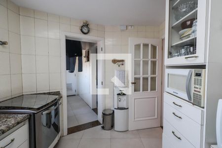 Cozinha de apartamento à venda com 4 quartos, 120m² em Vila Matilde, São Paulo
