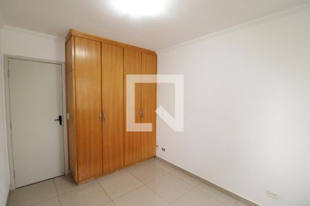 Quarto 2 de apartamento para alugar com 2 quartos, 58m² em Santa Teresinha, São Paulo
