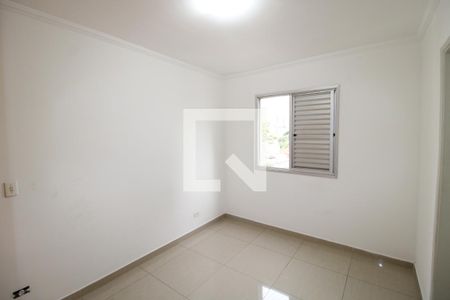 Quarto 2 de apartamento para alugar com 2 quartos, 58m² em Santa Teresinha, São Paulo