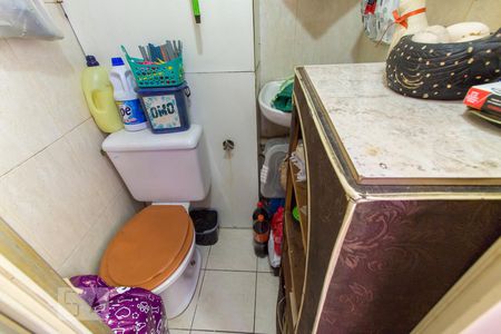 Apartamento à venda com 84m², 3 quartos e 1 vaga Apartamento à venda com 84m², 3 quartos e 1 vagaBanheiro de Serviço