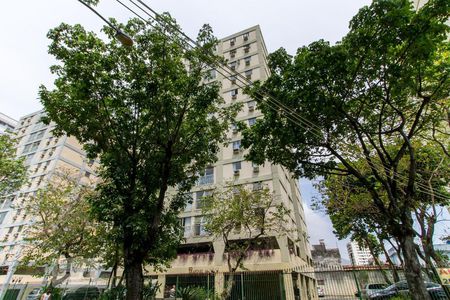 Apartamento à venda com 84m², 3 quartos e 1 vaga Apartamento à venda com 84m², 3 quartos e 1 vagaFachada