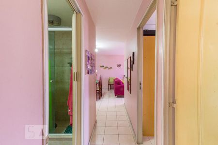 Apartamento à venda com 84m², 3 quartos e 1 vaga Apartamento à venda com 84m², 3 quartos e 1 vagaCorredor de Acesso aos Quartos