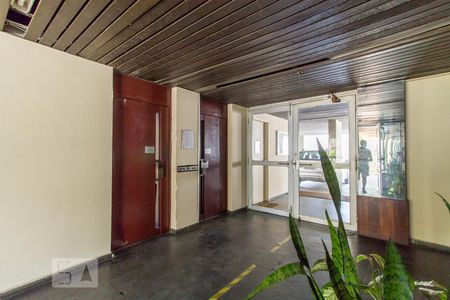 Apartamento à venda com 84m², 3 quartos e 1 vaga Apartamento à venda com 84m², 3 quartos e 1 vagaHall de Entrada