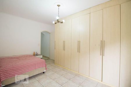 Suíte  de casa à venda com 3 quartos, 375m² em Cambuci, São Paulo