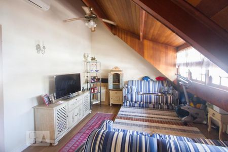 Casa à venda com 410m², 3 quartos e 6 vagasSala 