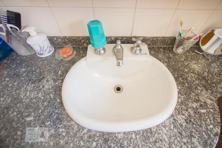 Casa à venda com 410m², 3 quartos e 6 vagasDetalhe Banheiro Suíte