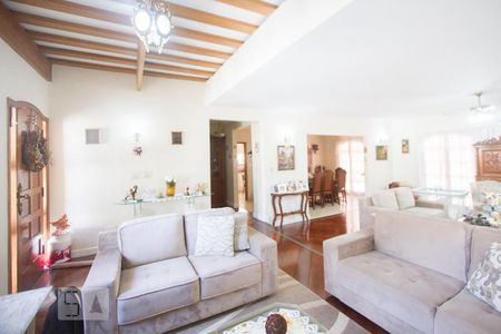 Sala de TV de casa à venda com 3 quartos, 410m² em Chácara Santo Antônio (zona Sul), São Paulo