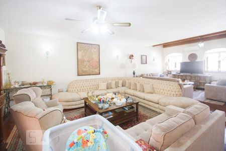Sala de Estar de casa à venda com 3 quartos, 410m² em Chácara Santo Antônio (zona Sul), São Paulo