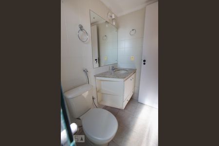 Apartamento para alugar com 80m², 3 quartos e 2 vagasBanheiro da suíte