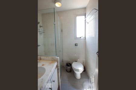 Apartamento à venda com 103m², 2 quartos e 2 vagasBanheiro