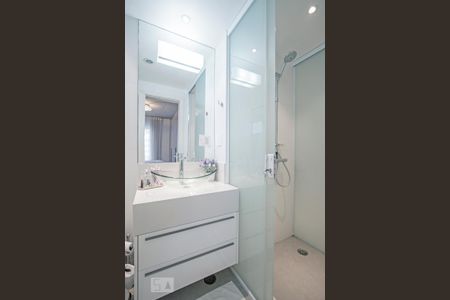 Apartamento para alugar com 73m², 2 quartos e 1 vagaBanheiro da Suite